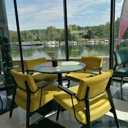 En Bord De Meuse, Vue Exceptionnelle!